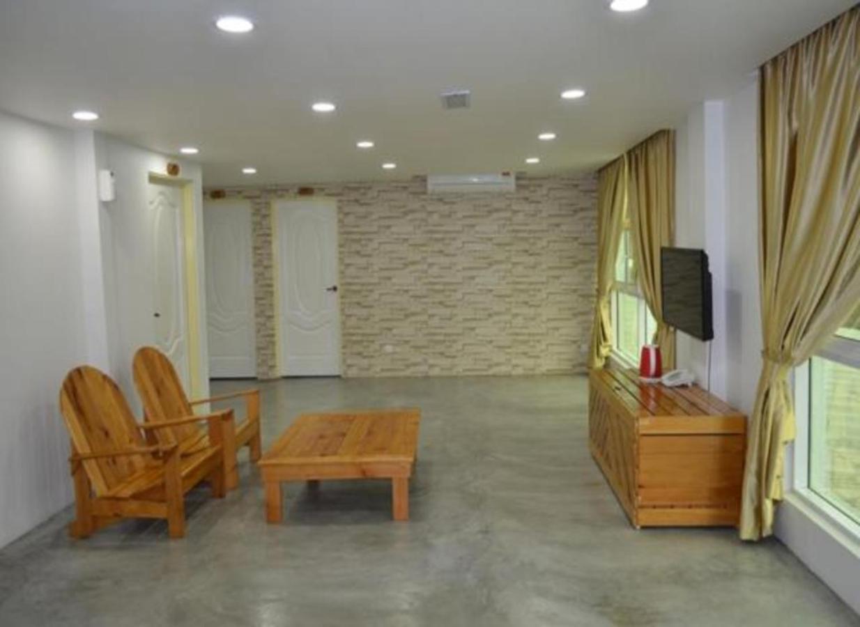 Sinar Eco Resort Kampong Bukit Panjang ภายนอก รูปภาพ