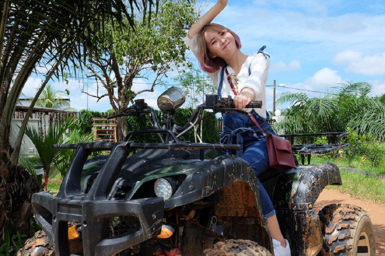 Sinar Eco Resort Kampong Bukit Panjang ภายนอก รูปภาพ