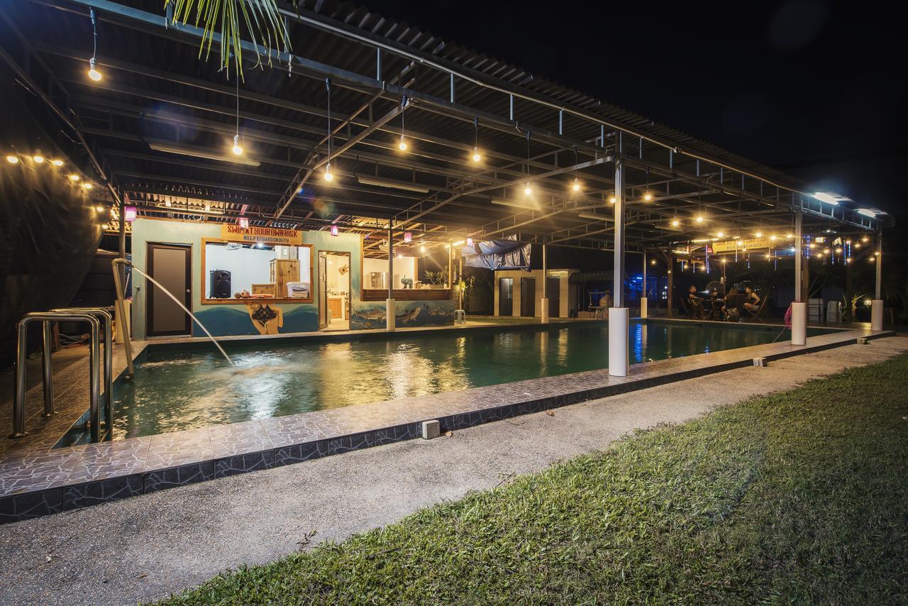 Sinar Eco Resort Kampong Bukit Panjang ภายนอก รูปภาพ
